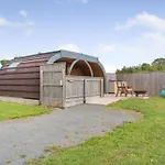База отдыха South View Retreat