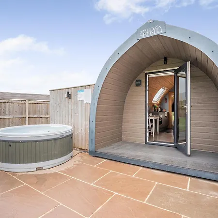 South View Retreat *