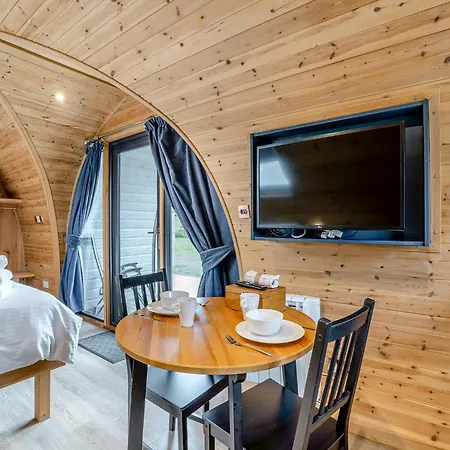 South View Retreat *