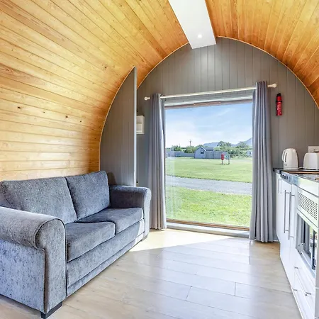 South View Retreat *